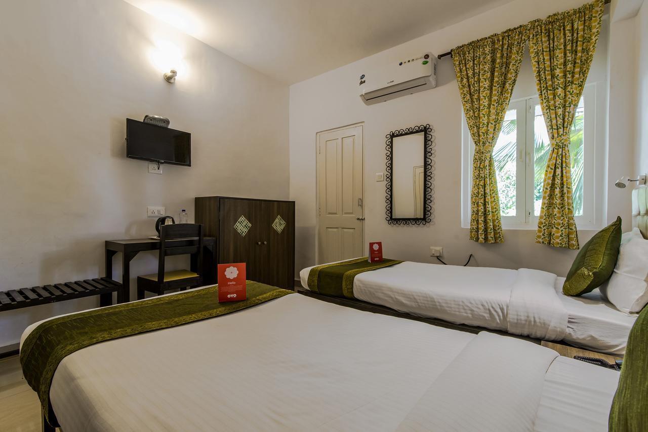 Oyo 10241 Hotel Mayfair Goa Exterior foto