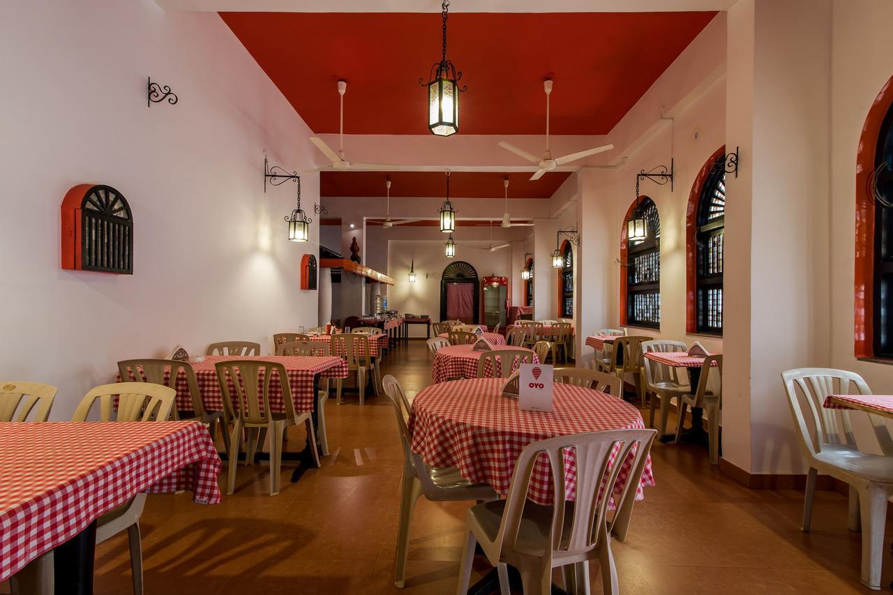 Oyo 10241 Hotel Mayfair Goa Exterior foto
