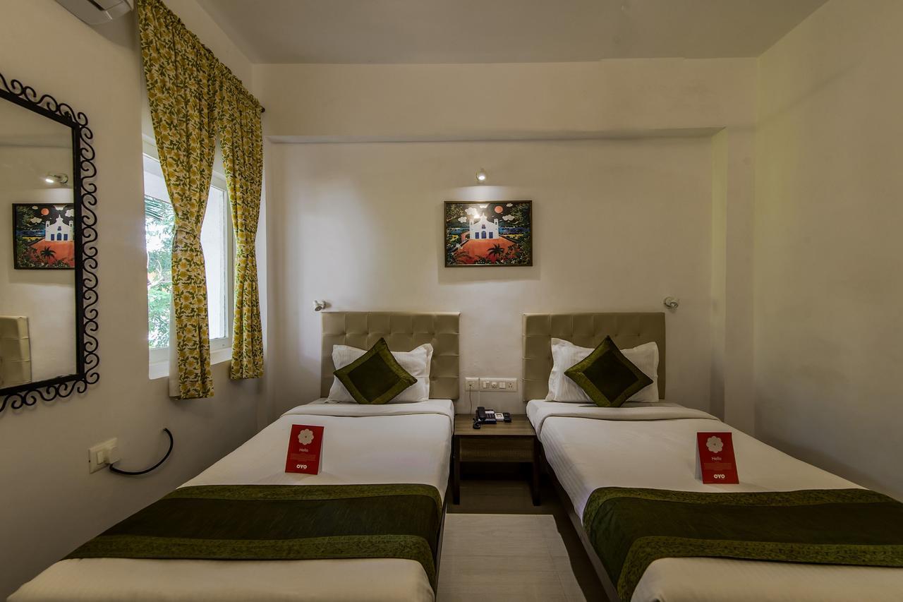 Oyo 10241 Hotel Mayfair Goa Exterior foto